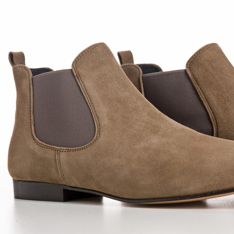 Bottines Chelsea plates en cuir velours avec élastiques
