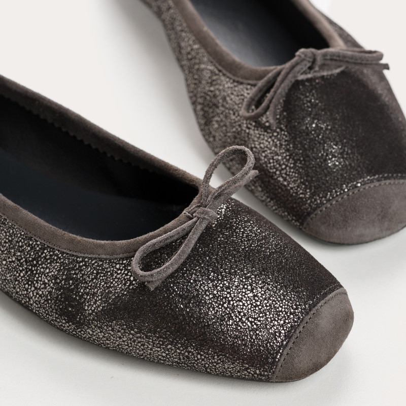 Ballerines en cuir métallisé avec nœud