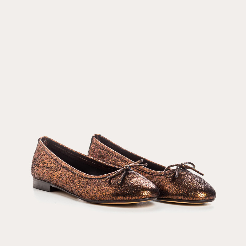 Flat ballerinas with metallic leather knot with rounded butt