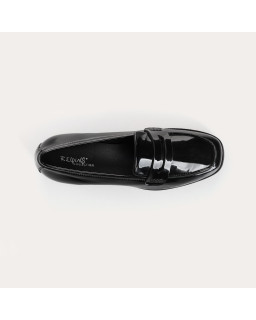 Varnished leather compensated loafers