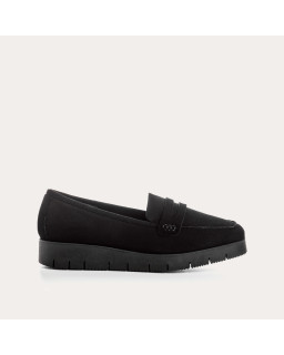 Velvet leather compensated loafers