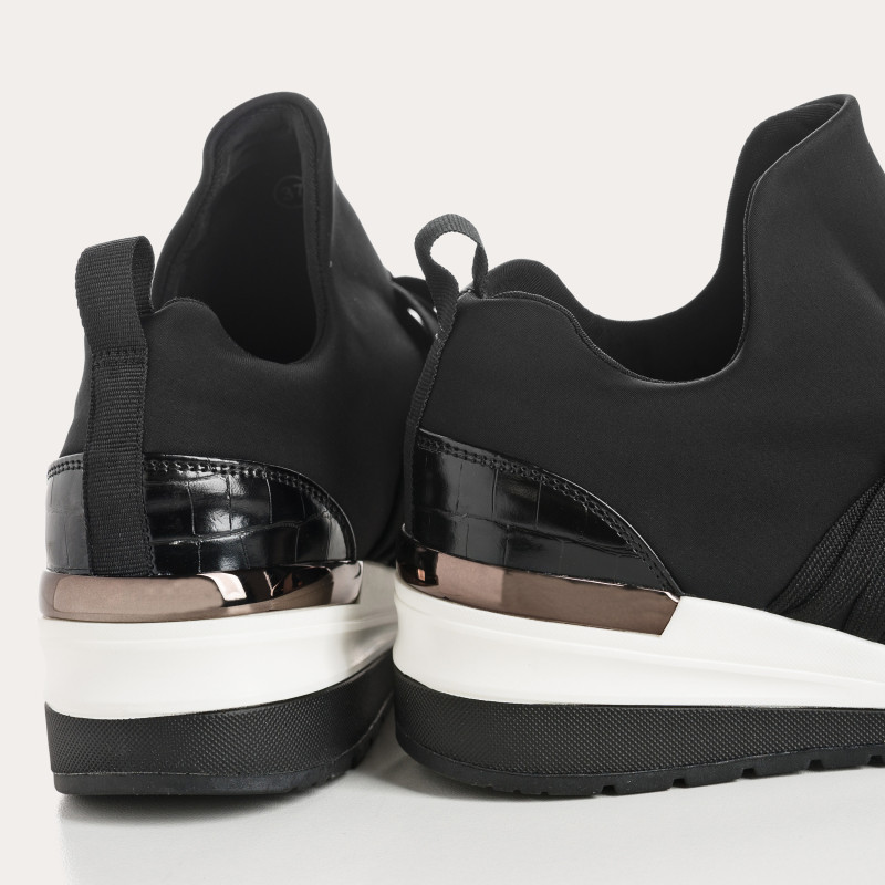 Baskets "slip-on" à lacets en lycra pour femme