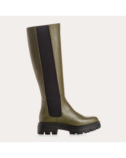 High grain leather boots with elastic and notched soles