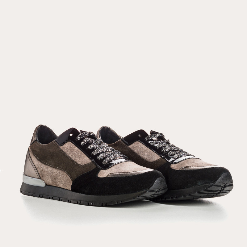 Baskets en cuir velours et métallisé à lacets noir/vison pour femme