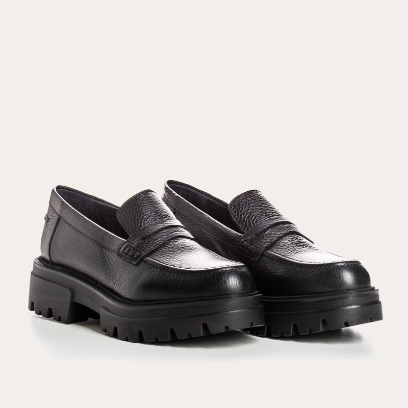 Chunky moccasins in grained leather