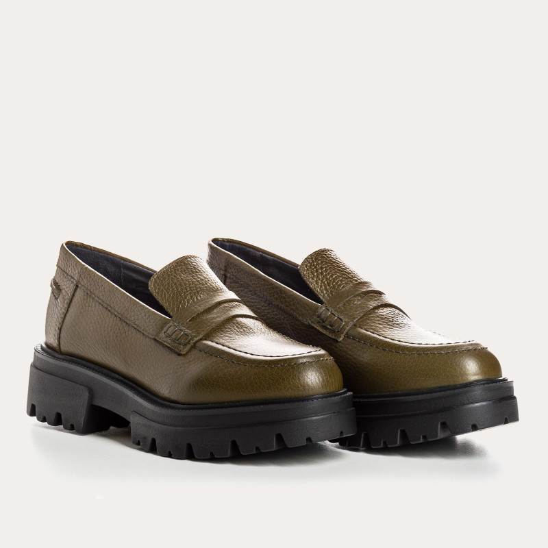 Chunky moccasins in grained leather