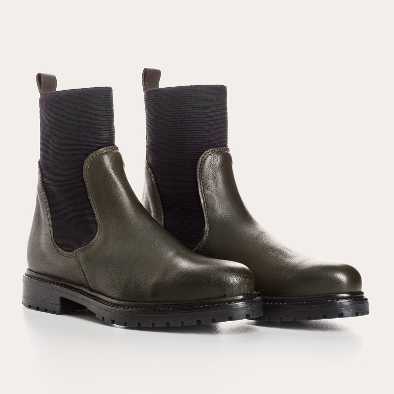 Boots Chelsea leather flat with elastic