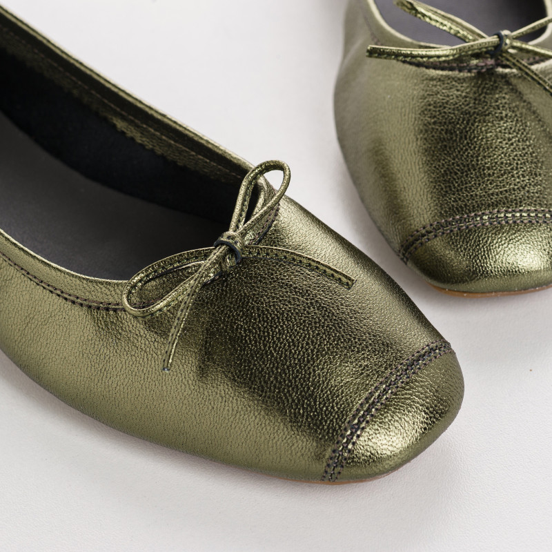 Iridescent Metal Leather Flat Ballerinas