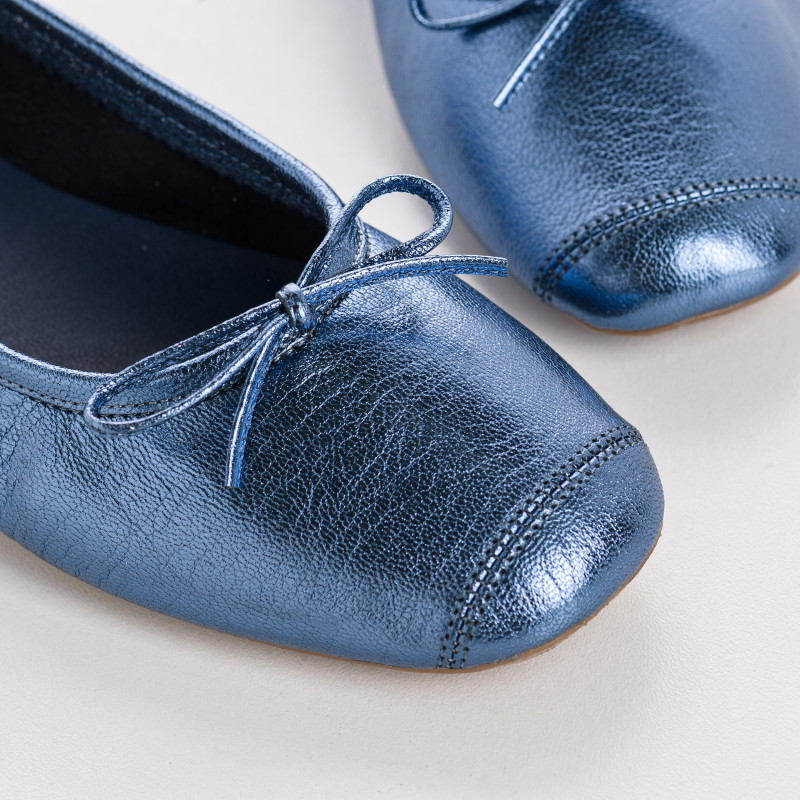 Ballerines plates à nœud en cuir métal irisé