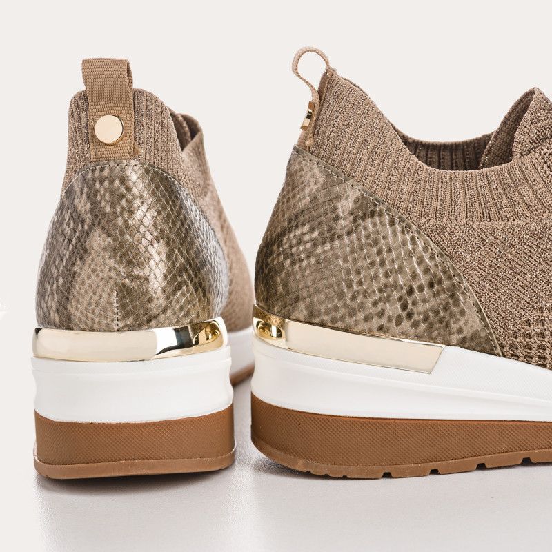 Women's crochet fabric lace top sneakers