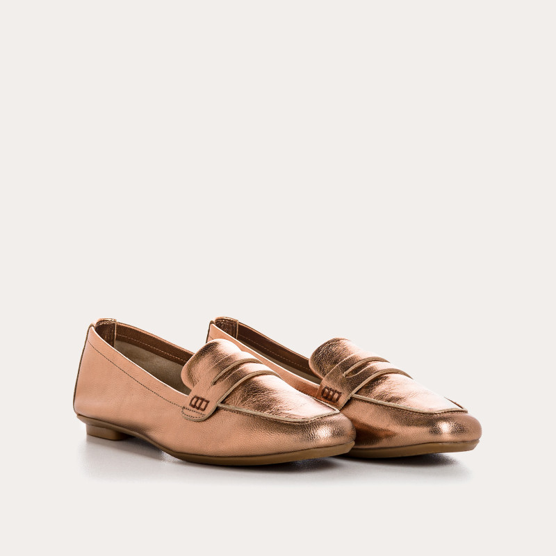 Mocassins collège en cuir métallisé avec bout carré