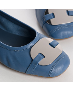 Ballerines en cuir avec plaque bijou en métal argenté