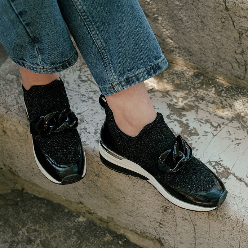 Baskets pour femme en tissu élastique lamé avec accessoires bijoux