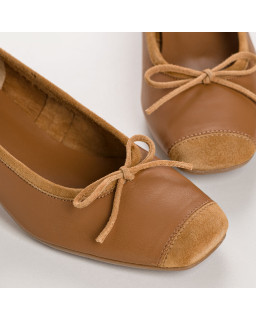 Smooth leather heel ballerinas with velvet reinforcement