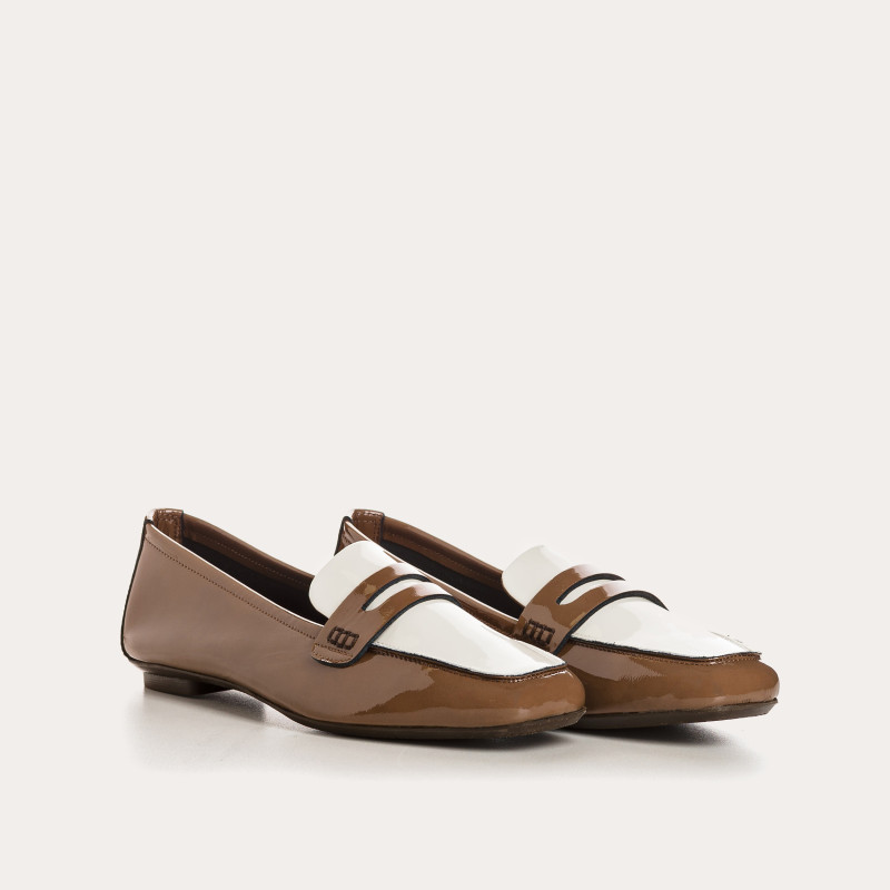 Mocassins collège HEMA à bout carré en cuir vernis