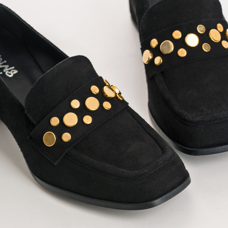 Mocassins à talons en cuir velours avec clous dorés