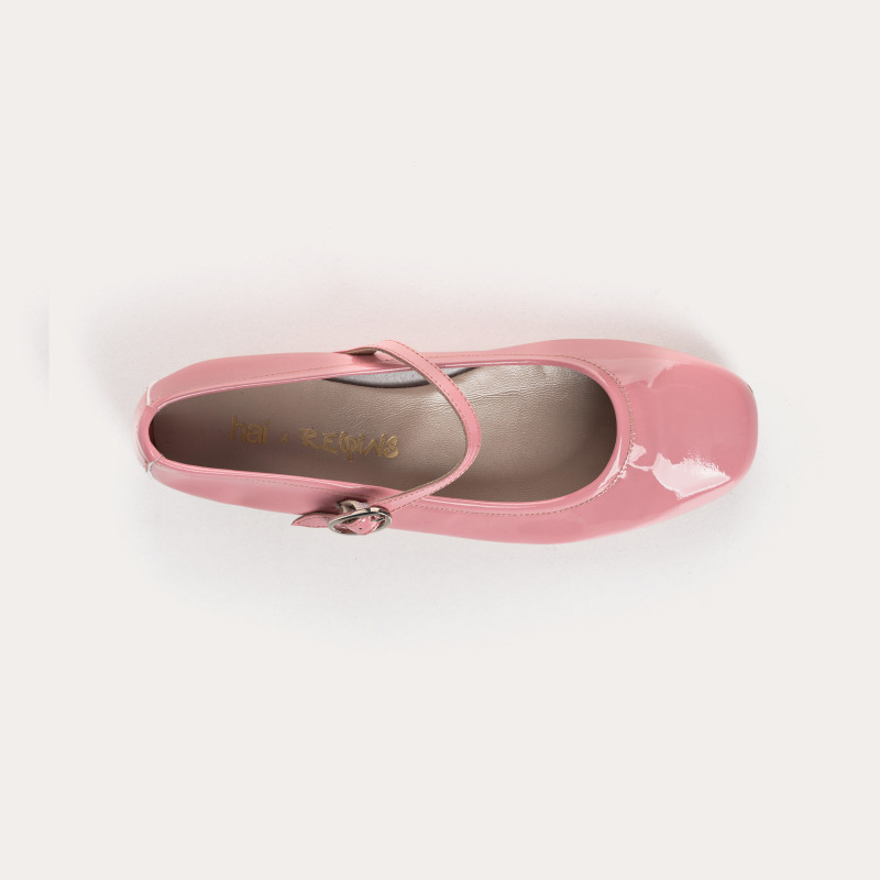 Babies Hai x Reqins en cuir vernis noir