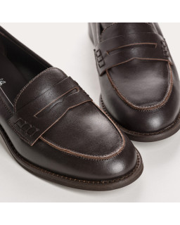 Smooth leather college moccasins