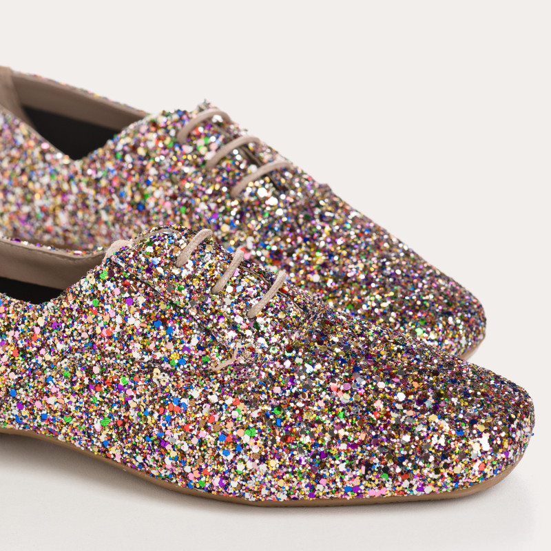 Derbies plates en tissu pailleté avec lacets ton sur ton