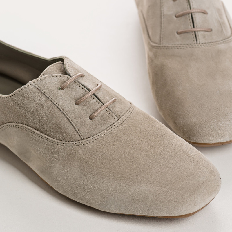 Velvet leather flat derbies