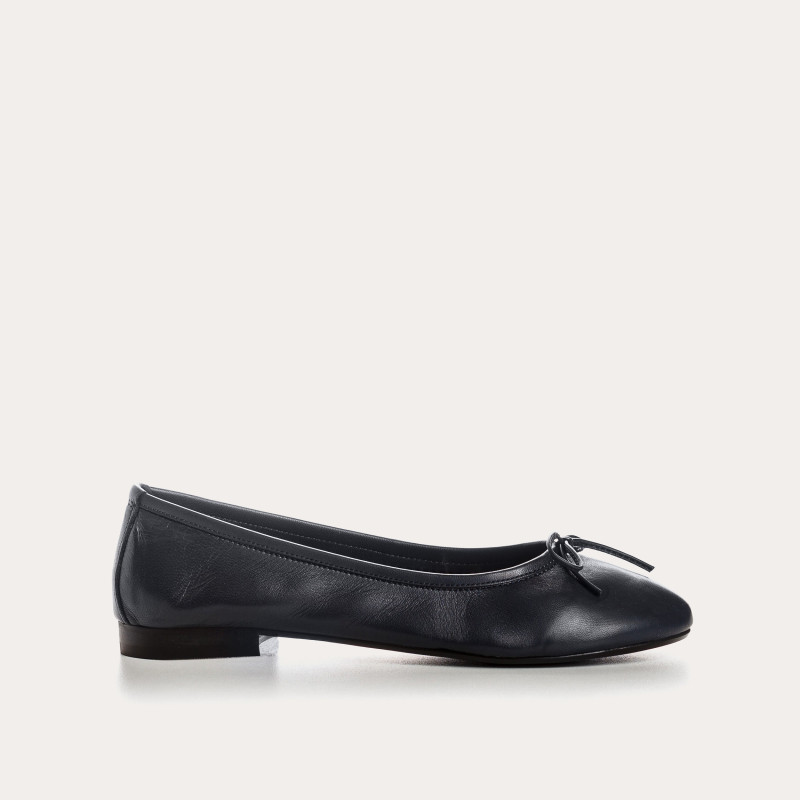 Ballerines plates à nœud en cuir avec bout arrondi