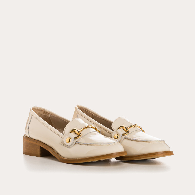 Mocassins JANIS - chaussures femme cuir vernis beige | REQINS