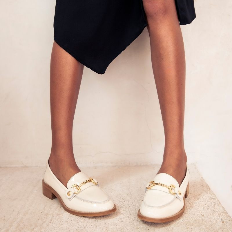 Mocassins JANIS - chaussures femme cuir vernis beige | REQINS