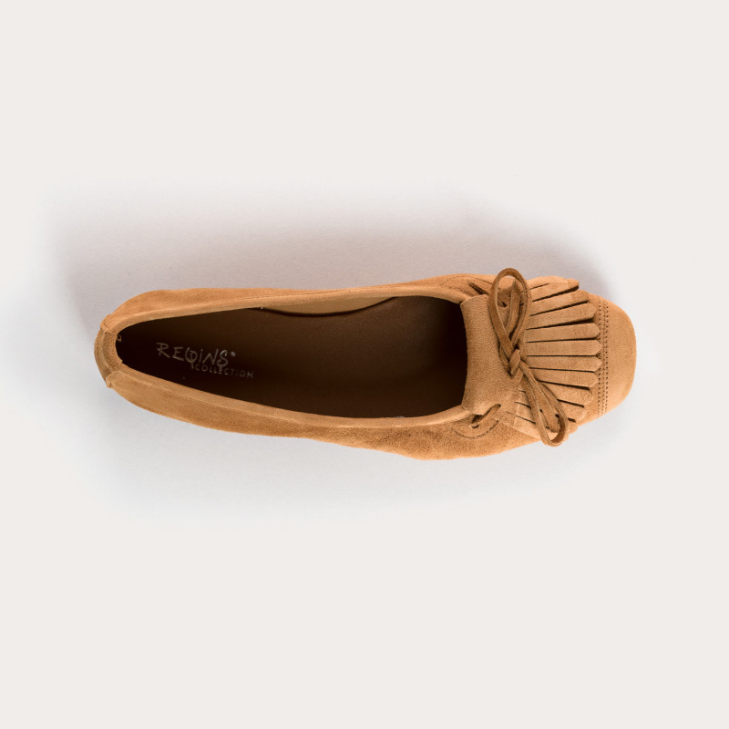 Velvet leather ballerinas with fringes on top