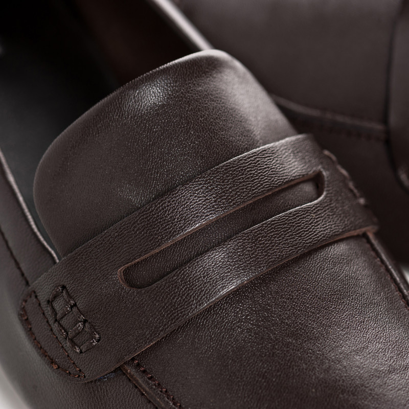 Mocassins collège à bout carré en cuir