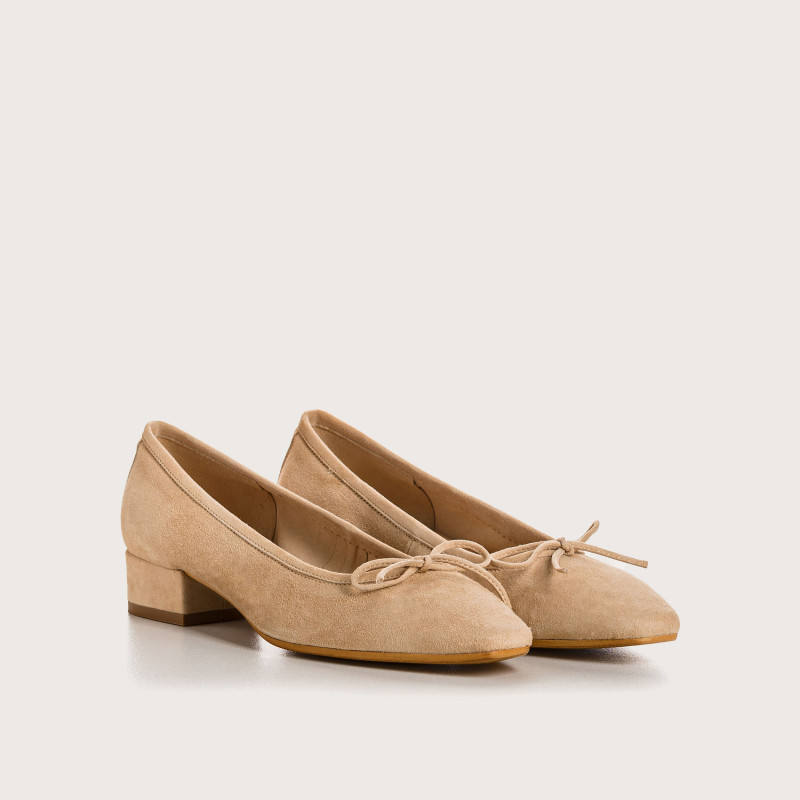 Ballerines à talons en cuir velours