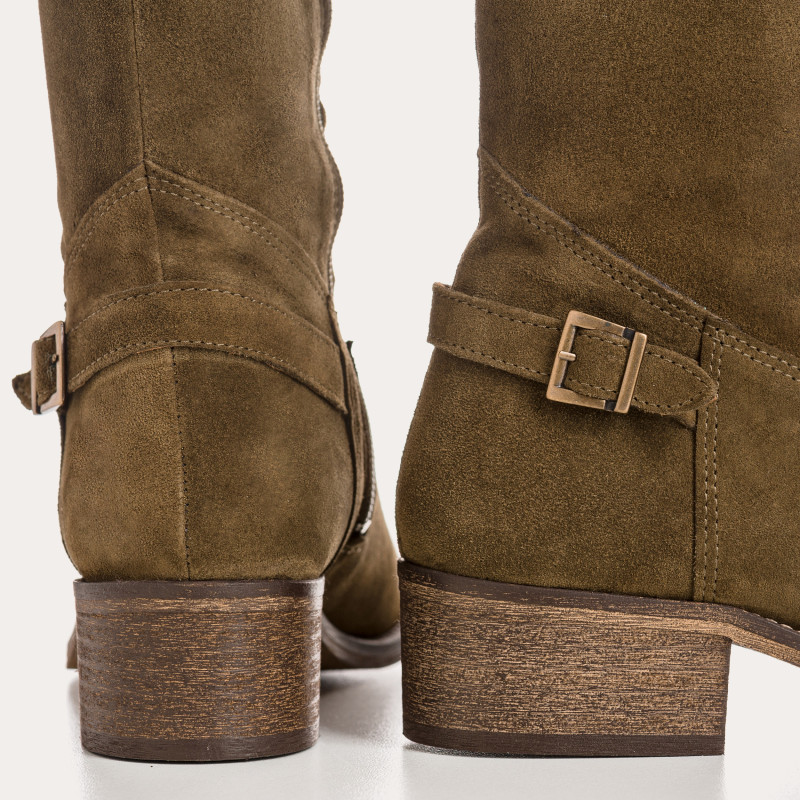 Bottes cavalières en cuir velours avec zip interne