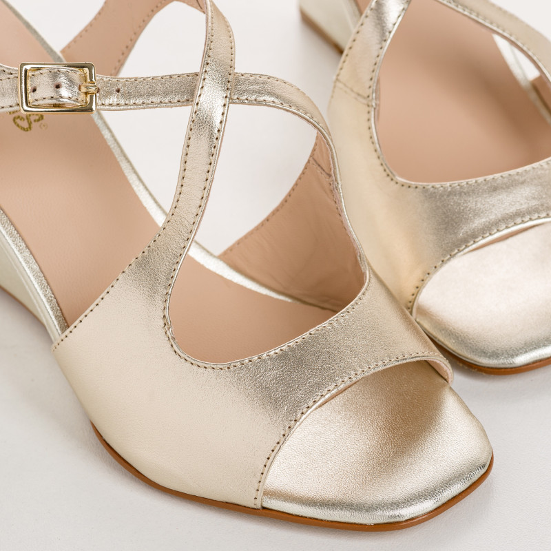 Sandales compensées VERANE - chaussures à brides cuir métallisé doré femme | REQINS