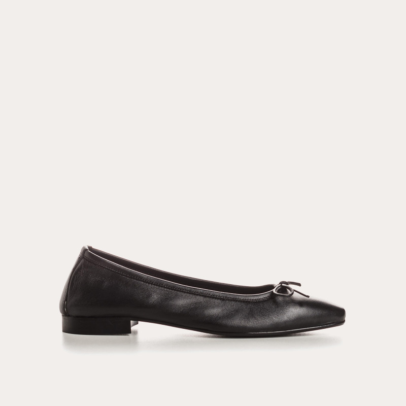 Traviata Ballerinas - Women's Woman Shoes | Reqins