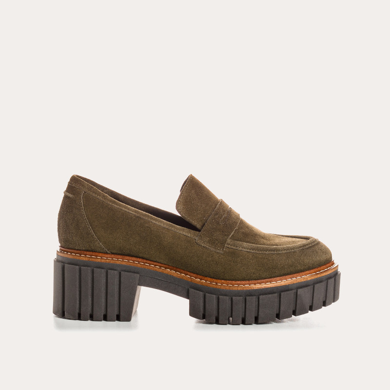 Belina Chunky Moccasins in velvet leather