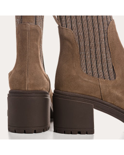 Boots Chelsea à talon en cuir velours avec élastiques