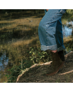 Boots Chelsea en cuir velours avec élastiques et zip intérieur