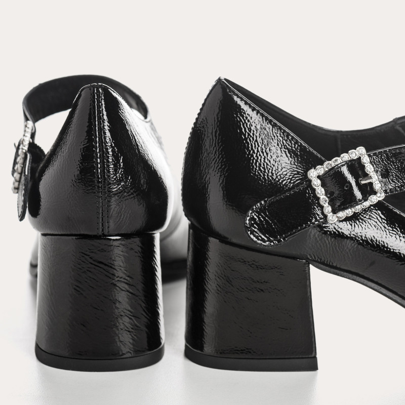 Babies à talons en cuir vernis naplak avec boucle en strass argenté