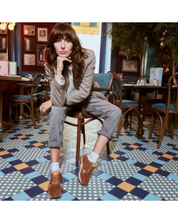 Women's velvet leather lace top sneakers