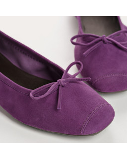 Flat ballerinas with velvet leather knot with tip reinforcement