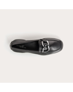 Leather compensated loafers with golden or silver accessories