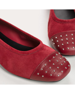 Velvet leather nail ballerinas with nails