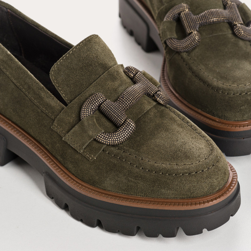 Mocassins chunky en cuir velours avec boucles dorées