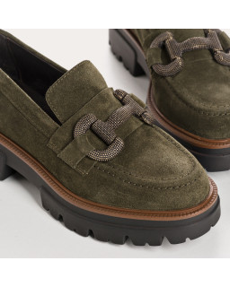 Chunky leather moccasins velvet with golden curls