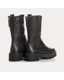 Boots à semelles crantées en cuir grainé noir avec zip arrière