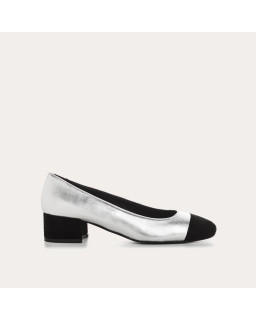 Ballerinas with two-tone metallic leather