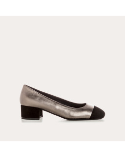Ballerinas with two-tone metallic leather