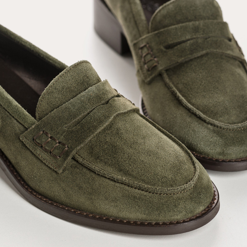Velvet leather college loafers Oil