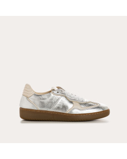 Woman sneakers in metallic leather and lace-lace leather