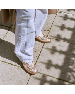 Baskets pour femme en cuir métallisé et cuir lisse à lacets