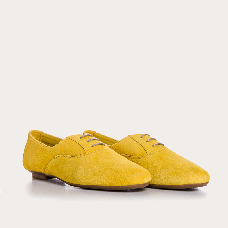 Velvet leather flat derbies